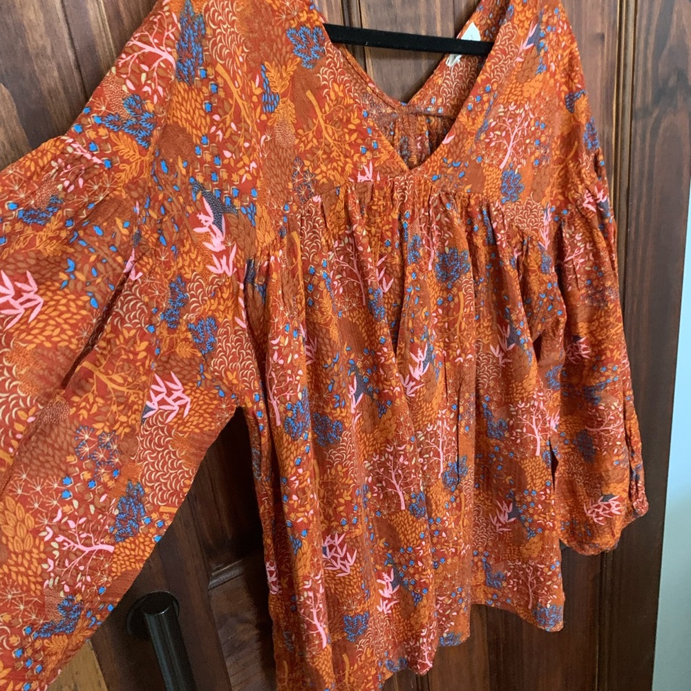 BUCKETLIST earthy tone Floral Blouse - Orange and Blue